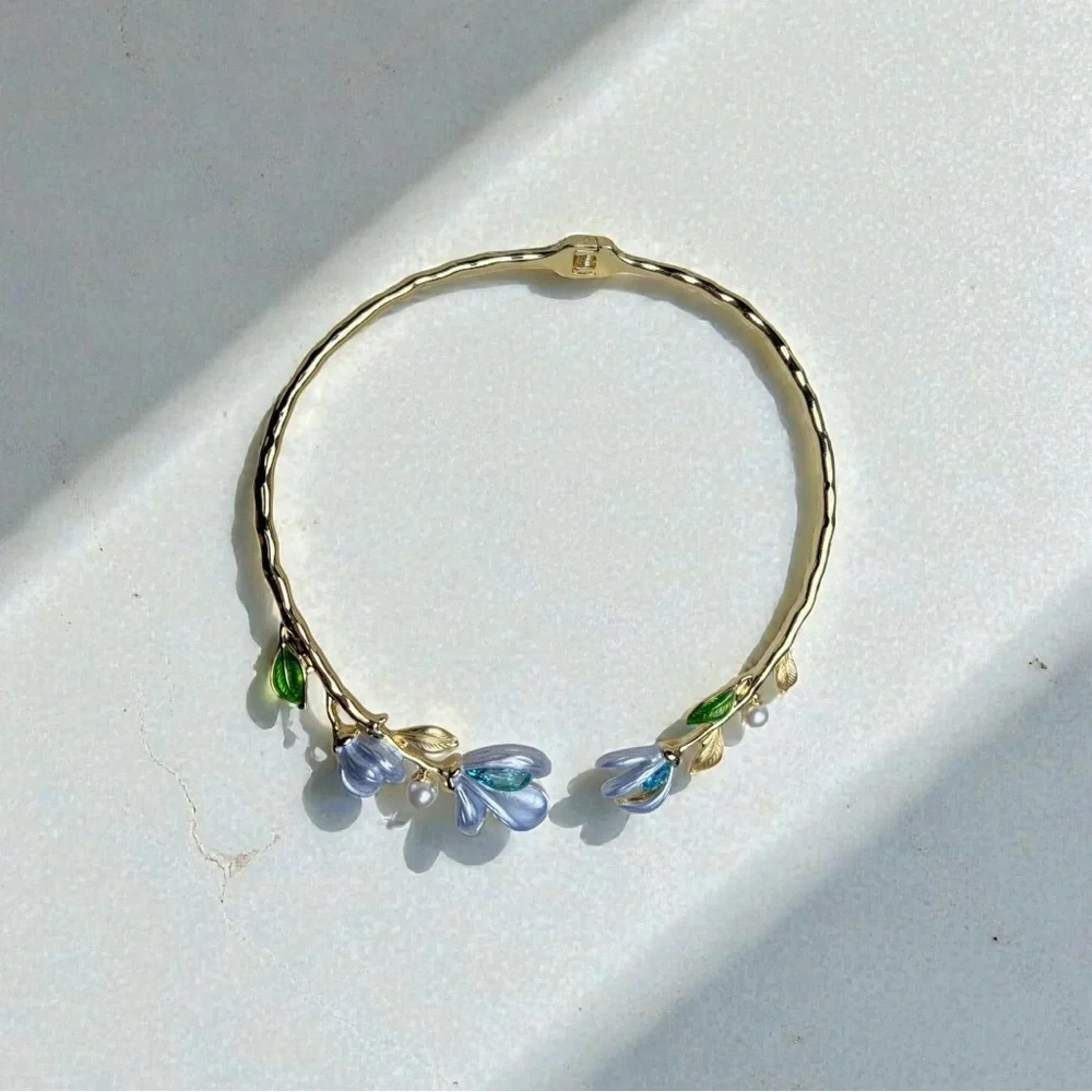Blue Floral Crystal Set: Earrings and Necklace - Picture 7 of 8